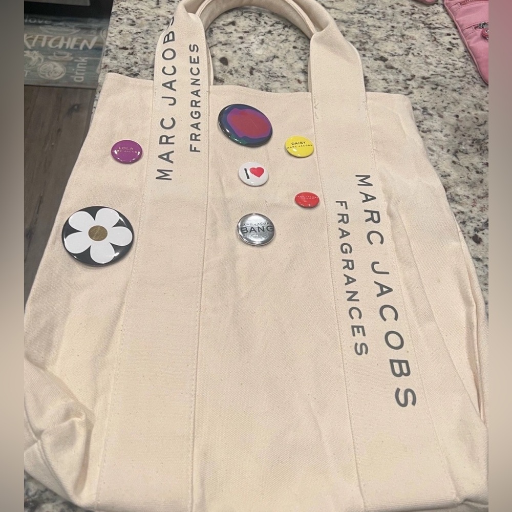 Marc Jacobs Canvas Tote With Pin Buttons NWOT